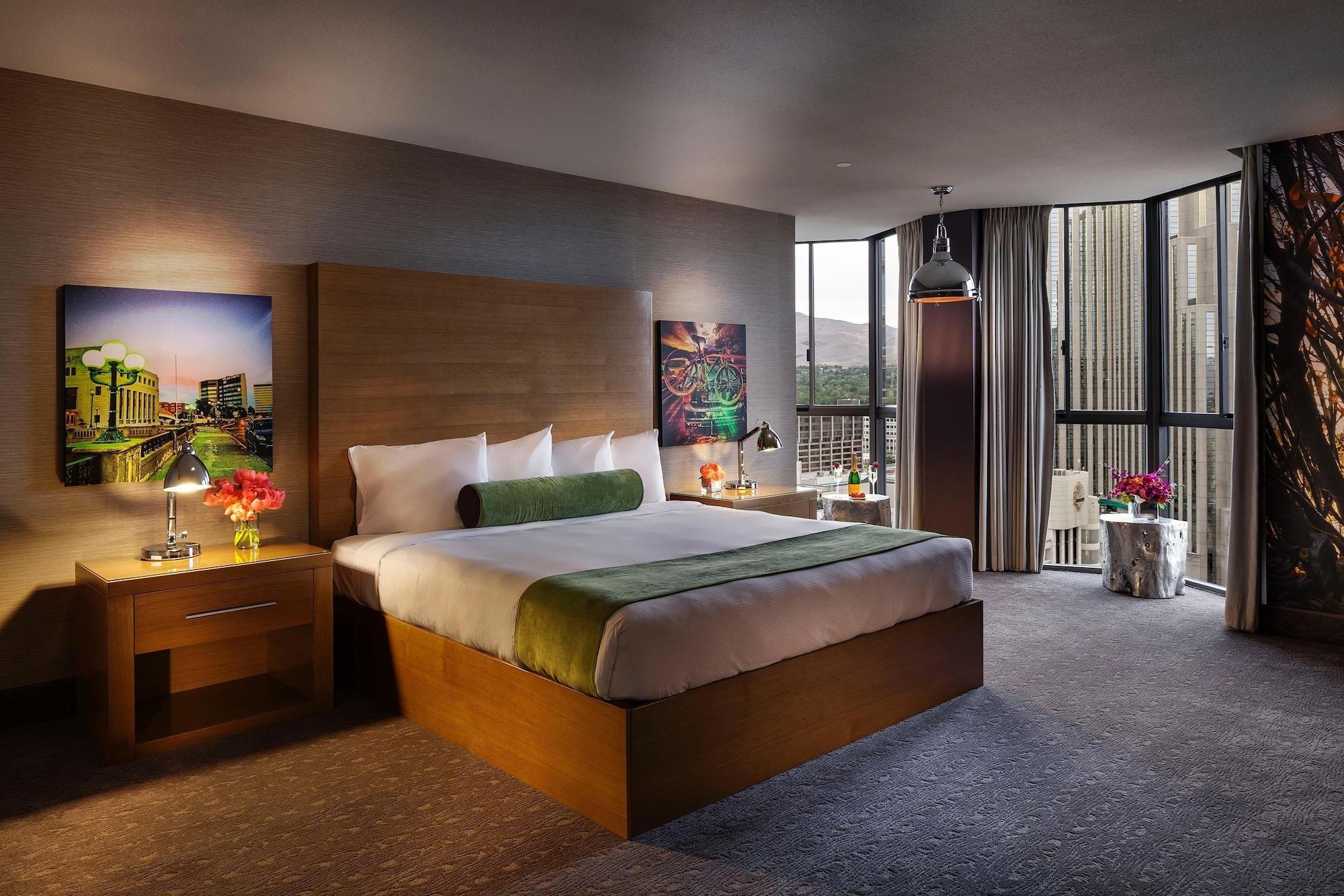 Whitney Peak Hotel Reno, Tapestry Collection By Hilton Exterior photo