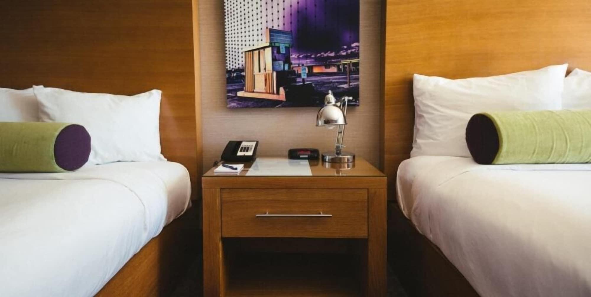 Whitney Peak Hotel Reno, Tapestry Collection By Hilton Exterior photo