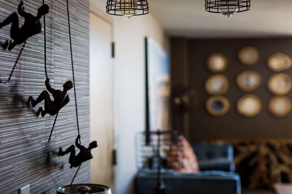 Whitney Peak Hotel Reno, Tapestry Collection By Hilton Exterior photo