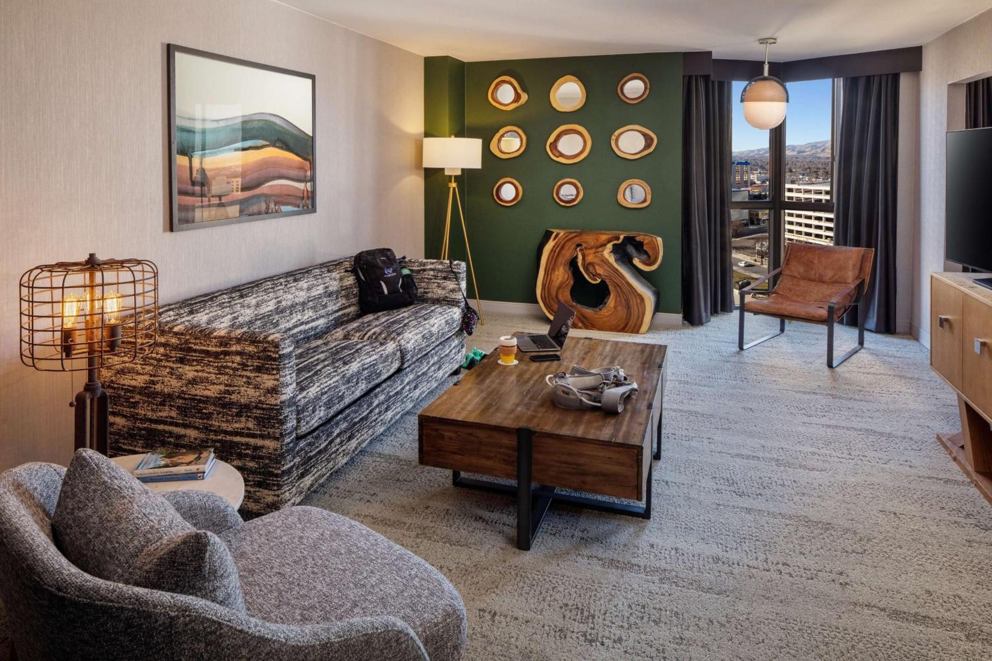 Whitney Peak Hotel Reno, Tapestry Collection By Hilton Exterior photo